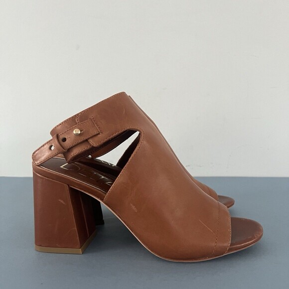 Deltan Sadie Cognac Tan Leather Peep Toe Heel Shooties - Picture 4 of 8